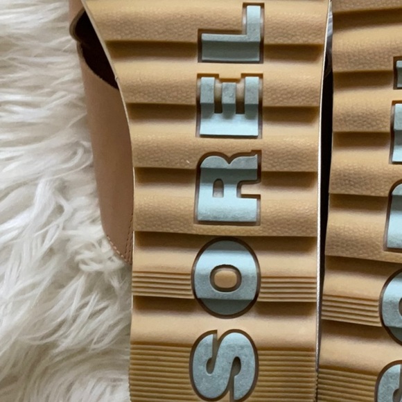 Sorel Women’s Cameron Slip On Leather Flatform Crisscross Mule Sandal Size 9.5 - Picture 10 of 11